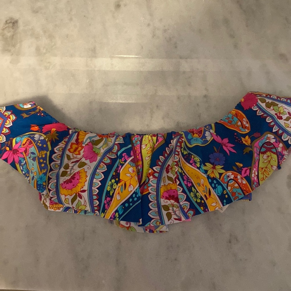 Trina Turk paisley ruffle swim top. EUC. Wore 1x